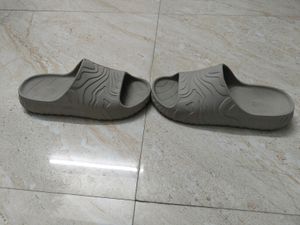 Zudio Slides/Slippers UK 40