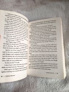 It Ends With Us Book-50% Off On Delivery Fee