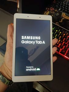 Samsung Tab A8 + Touch Pen