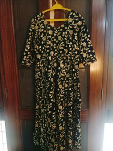 Elegant Black Velvet Floral Dress