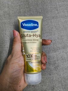 Vaseline Healthy Bright Moisturizer 🧴❤️