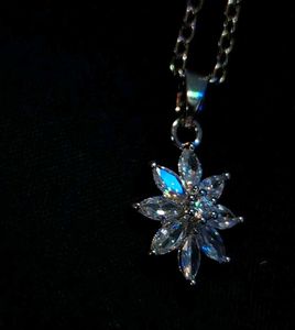 Sparkling Crystal Flower Necklace
