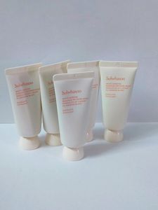 Sulwhasoo Face Scrub And Mask