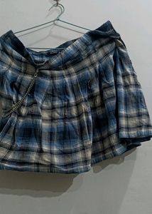 Zudio mini skirt
