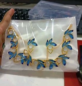 Choker Set