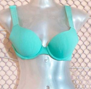 Size 34 Victoria&#39;s Secret Mint Green Bra