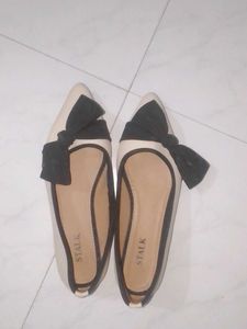 Ribbon Featured Ballerinas