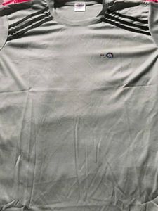 The comfortable T-SHIRT pure cotton