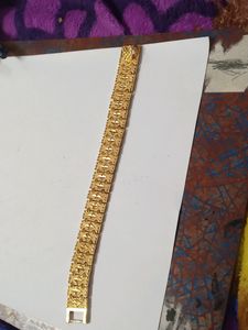 Mens Bracelet Looks Like Gold