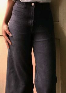 Wide Leg Black Denim Jeans