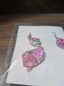 hand painted  Drop Earrings and neckpiece