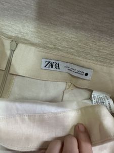 ZARA SKIRT WITH SLIT ONE SIDE