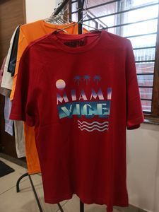 Round Neck Tshirt 👕