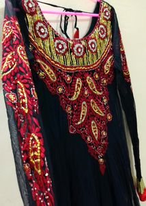 ❤️🖤New Embroidered Anarkali Gown With Dupatta