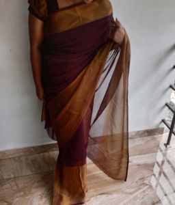 Purple Saree With Golden Border Withblouse Piece