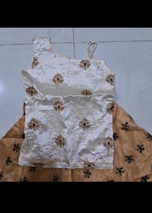 Beautiful Frock, Top And Skirts For Girl♥️