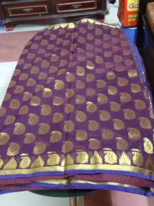 Brown attractive Zari Saree for Wedding,Parties.