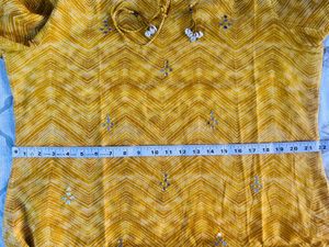 Collar Neck Kurta With Mirror Work