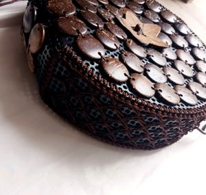 Slingbags