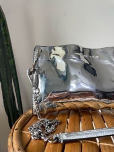 Calvin Klien Sliver Sling Bag