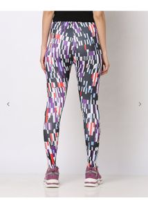 Combo JDY by ONLY  Graphic Print Legging + T-shirt