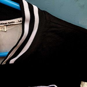 ⚫️black Varsity Jacket🎉