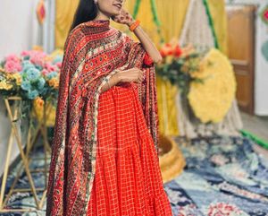 Elegant Red Kurta Set