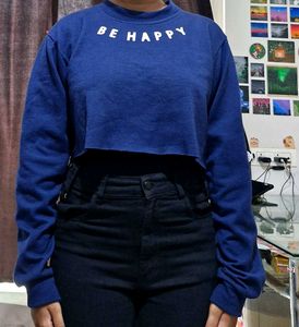 Women's Crop Sweatshirt in Navy Blue💙