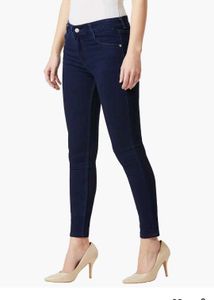 Dark Wash Skinny Jeans
