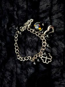 Charm Bracelet with Heart &amp; Clover
