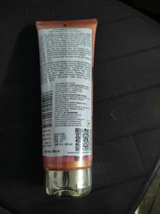Sealed Peach Addict Body Cupid Shower Gel On Sale!