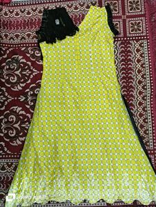 Fashionable Kurti In Good Condition 👍