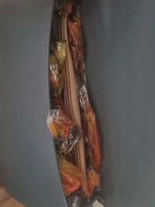 Sling Bag/ Small Bag / Shoulder/ Stylish