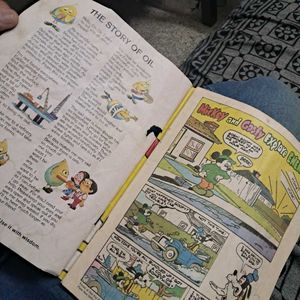 WaltDisney : MickeyMouse &amp; Goofy comics book