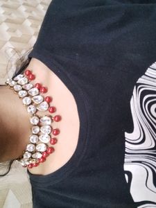 Choker Diamond Set With Earrings..