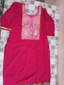 Pink Floral Embroidered Kurti