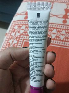 LipzLite Lip Lightening Cream
