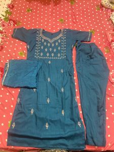 Elegant peacock blue Kurta Set