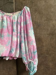 Balloon Sleeve Top