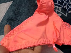 Cute Coral Panties🖤