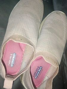 Comfortable For Walking Smooth Sole
