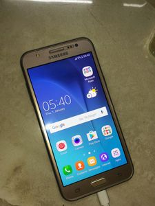 Samsung Phone J5 Fresh Condition