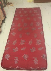 Kurl On Red Floral Single Mattress