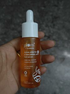Plum Alpha Arbutin &amp; Hyaluronic Acid Serum