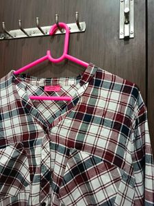 Checkered Casual Slim Neck Shirt