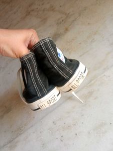 Converse Like Shoes