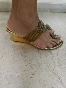 Gold Wedge Heels From Catwalk