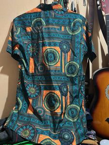Patterned Men&#39;s Shirt