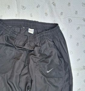 Aesthetic Baggy Nike Jorts (Unisex)