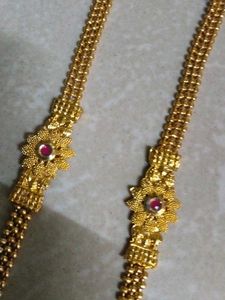 Gold-toned Necklace